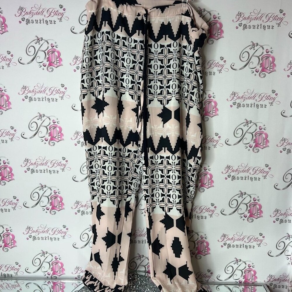 Milan kiss pants wide leg flare Elegant Black and Cream Patterned boho